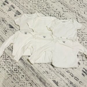 0-3m White Baby Onesies bundle